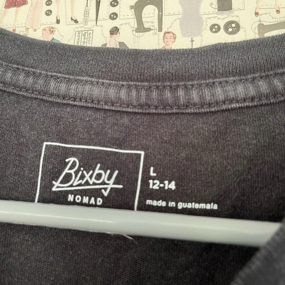 NWT Keep it Real top 🖤 - Picture 4 of 5